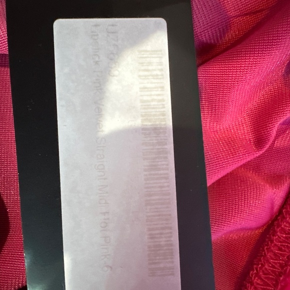 Lipstick pink velvet straight mid - Picture 4 of 4